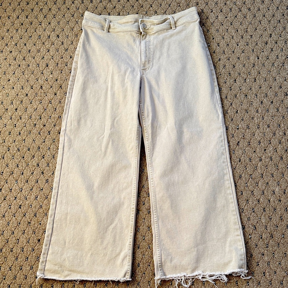 Wide-Leg Beige Denim Jeans